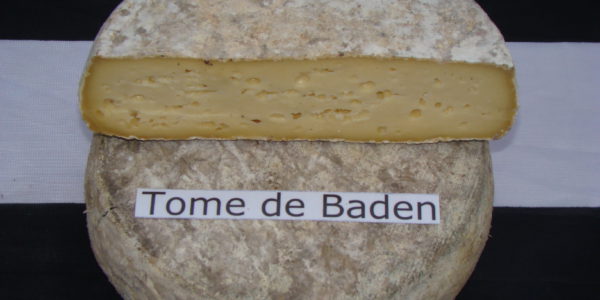 La tome de Baden fromage breton au lait cru de vache